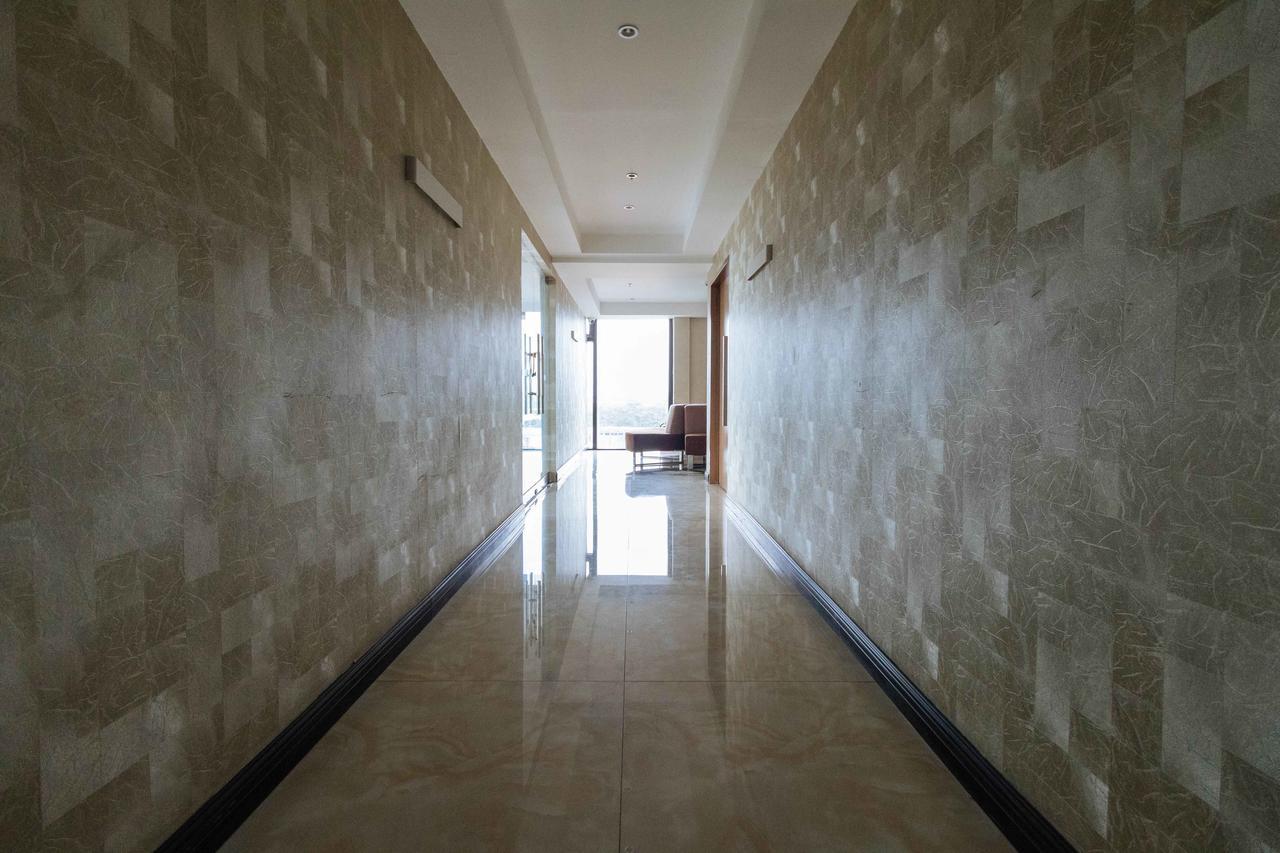 Reddoorz Premium @ South Triangle كويزون سيتي المظهر الخارجي الصورة